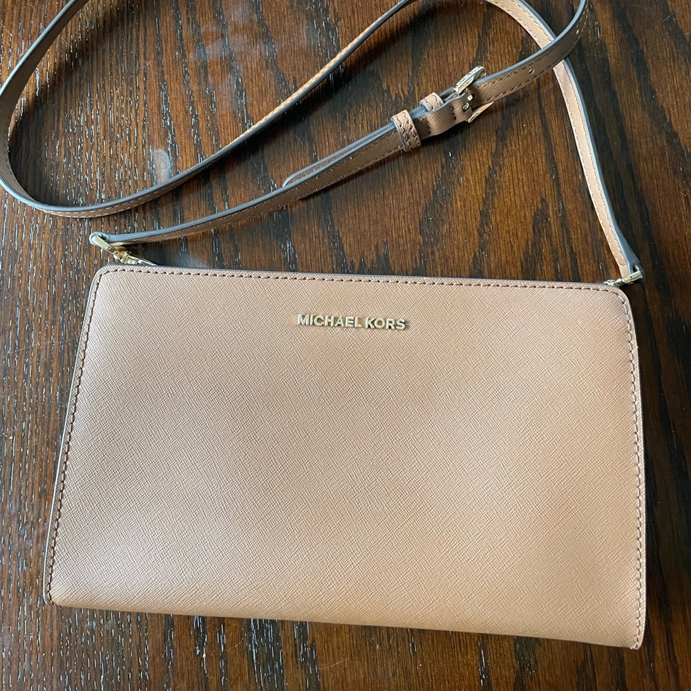 Michael Kors crossbody